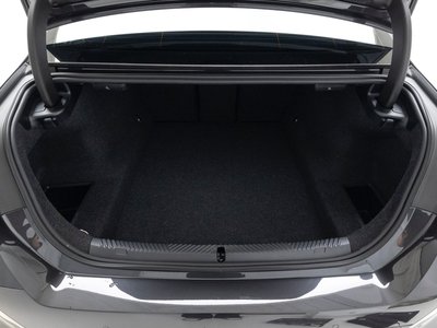 2026 BMW 5 SERIES 照片 5