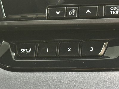 2023 Lexus RX — миниатюра 61