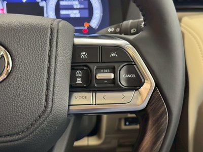 2025 Toyota LAND CRUISER 300 — миниатюра 65