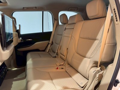 2025 Toyota LAND CRUISER 300 — миниатюра 54