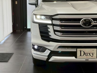 2025 Toyota LAND CRUISER 300 — миниатюра 20
