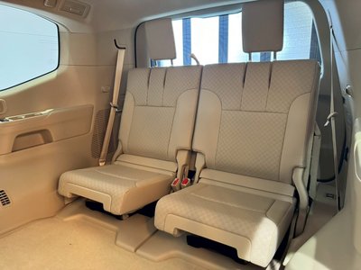 2025 Toyota LAND CRUISER 300 — миниатюра 57