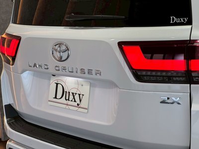 2025 Toyota LAND CRUISER 300 — миниатюра 31