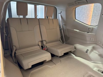 2025 Toyota LAND CRUISER 300 — миниатюра 58