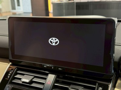 2025 Toyota LAND CRUISER 300 — миниатюра 42