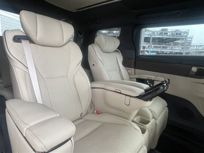2026 Toyota ALPHARD — миниатюра 11