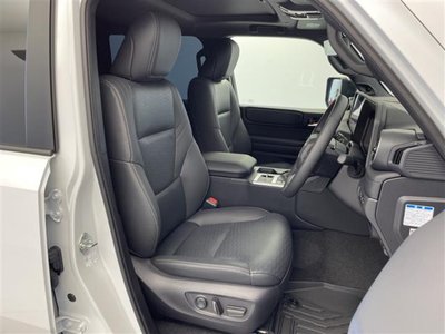 TOYOTA LAND CRUISER 250 - 10