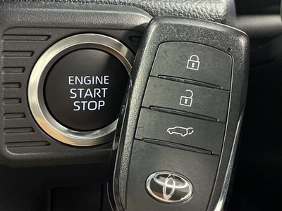 TOYOTA LAND CRUISER 250 - 7
