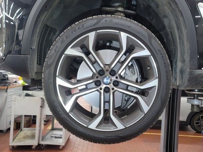 BMW X5 - 6