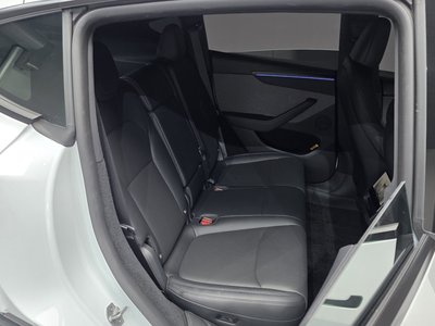 صورة مصغرة 17 لـ 2026 Tesla MODEL Y