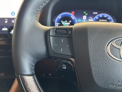 TOYOTA VELLFIRE - 10