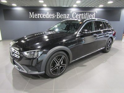 MERCEDES-BENZ E-CLASS - 1