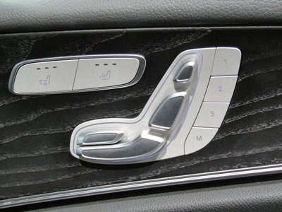 MERCEDES-BENZ E-CLASS - 9