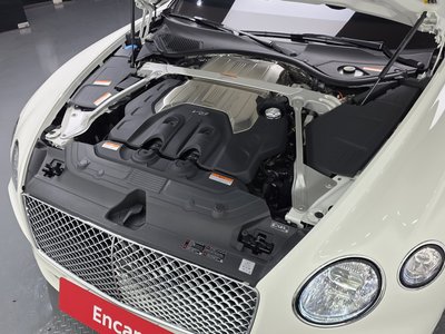 BENTLEY CONTINENTAL - 7