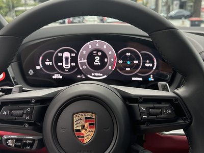 صورة 6 لـ 2024 Porsche CAYENNE