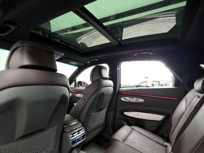 2024 Genesis GV70 — миниатюра 24