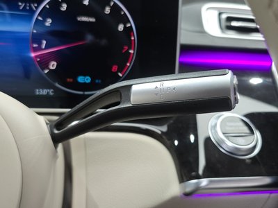 MERCEDES-BENZ S-CLASS - 9