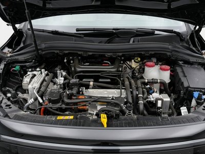صورة 7 لـ 2025 Mercedes-BENZ EQA