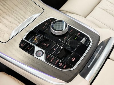 BMW X7 - 9