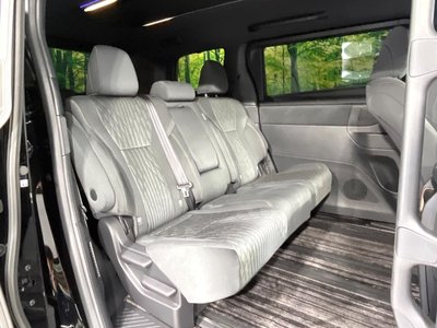 TOYOTA ALPHARD - 9