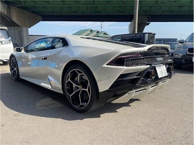 LAMBORGHINI HURACAN - 4