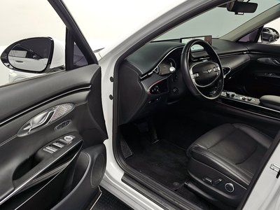 2021 Genesis GV70 — миниатюра 11
