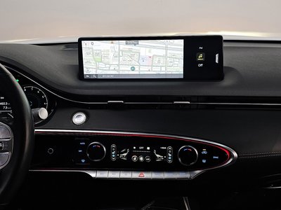 2021 Genesis GV70 — миниатюра 14