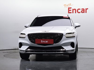 صورة 3 لـ 2021 Genesis GV70