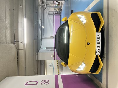 LAMBORGHINI HURACAN - 2