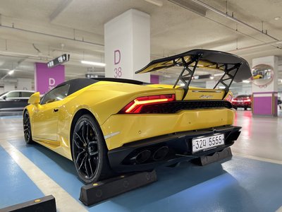 LAMBORGHINI HURACAN - 4