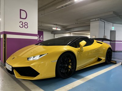 LAMBORGHINI HURACAN - 1