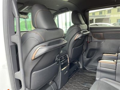 صورة مصغرة 26 لـ 2024 Toyota ALPHARD