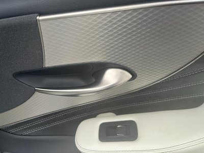 صورة مصغرة 44 لـ 2023 Lexus LS