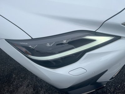 صورة مصغرة 74 لـ 2023 Lexus LS