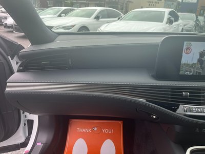 صورة مصغرة 68 لـ 2023 Lexus LS