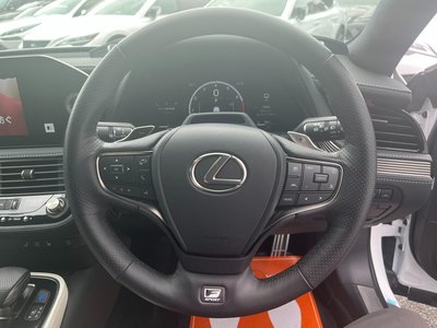 صورة مصغرة 26 لـ 2023 Lexus LS