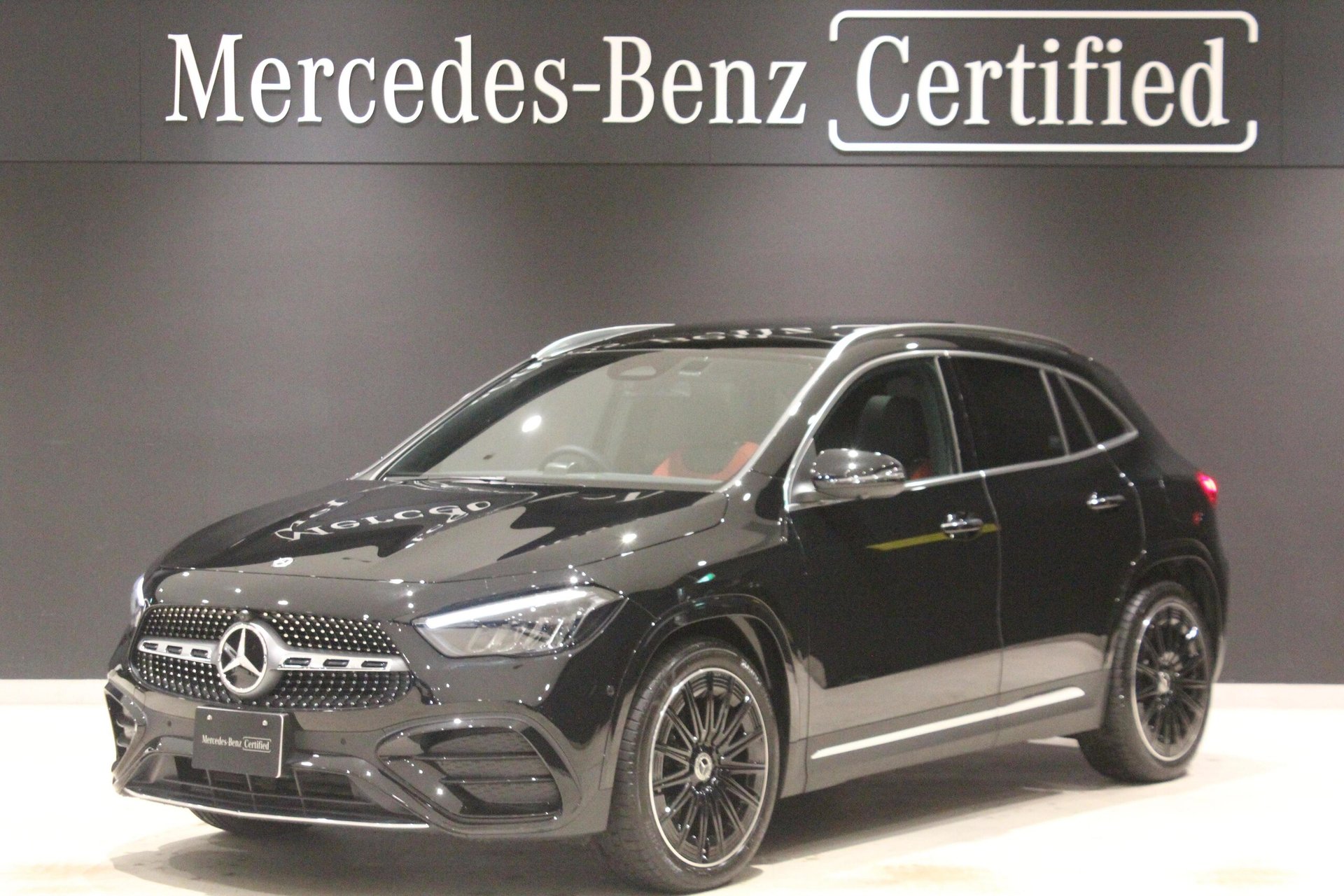 MERCEDES-BENZ GLA - View 1