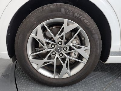 2024 Genesis GV70 photo 6