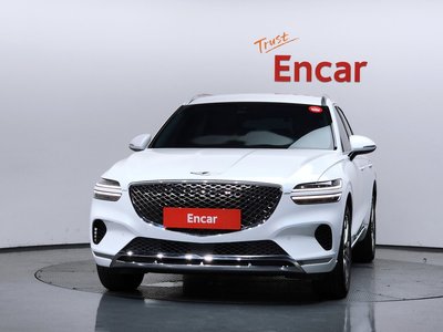 2024 Genesis GV70 photo 2