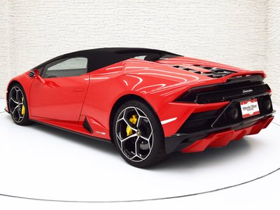 2021 Lamborghini HURACAN SPYDER photo 2