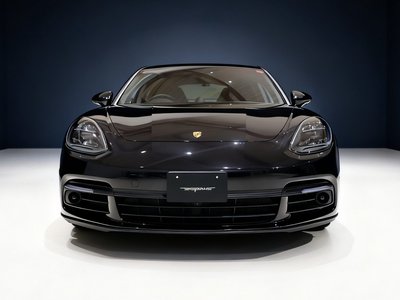 PORSCHE PANAMERA - 5