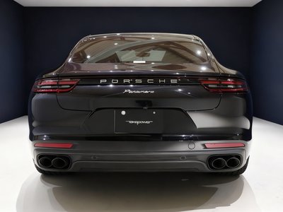 PORSCHE PANAMERA - 10