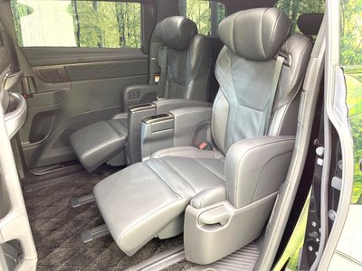 صورة مصغرة 28 لـ 2024 Toyota VELLFIRE