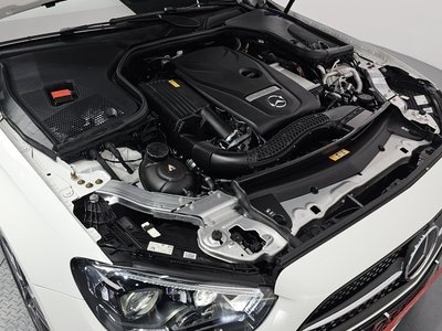 MERCEDES-BENZ E-CLASS - 7