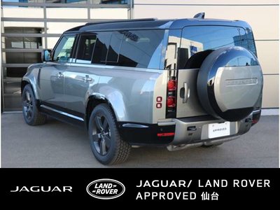 LAND ROVER DEFENDER - 2