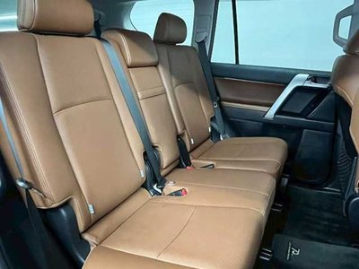 TOYOTA LAND CRUISER PRADO - 6