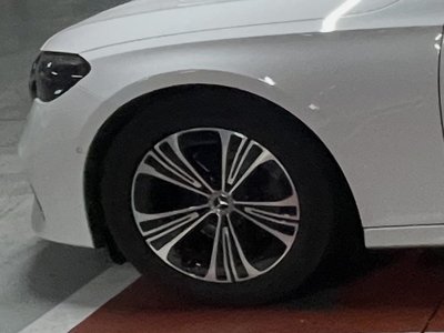 MERCEDES-BENZ E-CLASS - 6