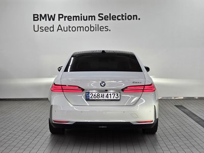 BMW 5 SERIES - 5