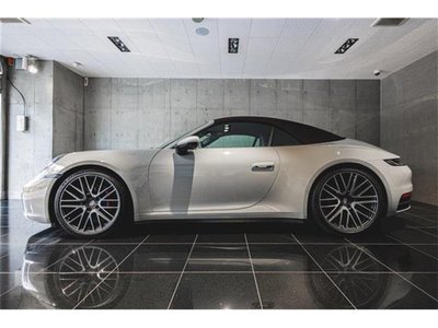 صورة 5 لـ 2023 Porsche 911