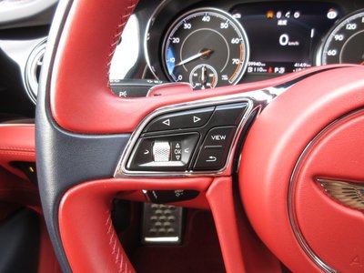 صورة مصغرة 88 لـ 2017 Bentley BENTAYGA